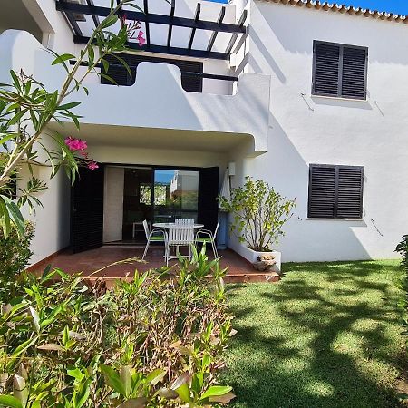 Апартаменти Apartamento Solar Dos Pinheiros Куартейра Екстер'єр фото