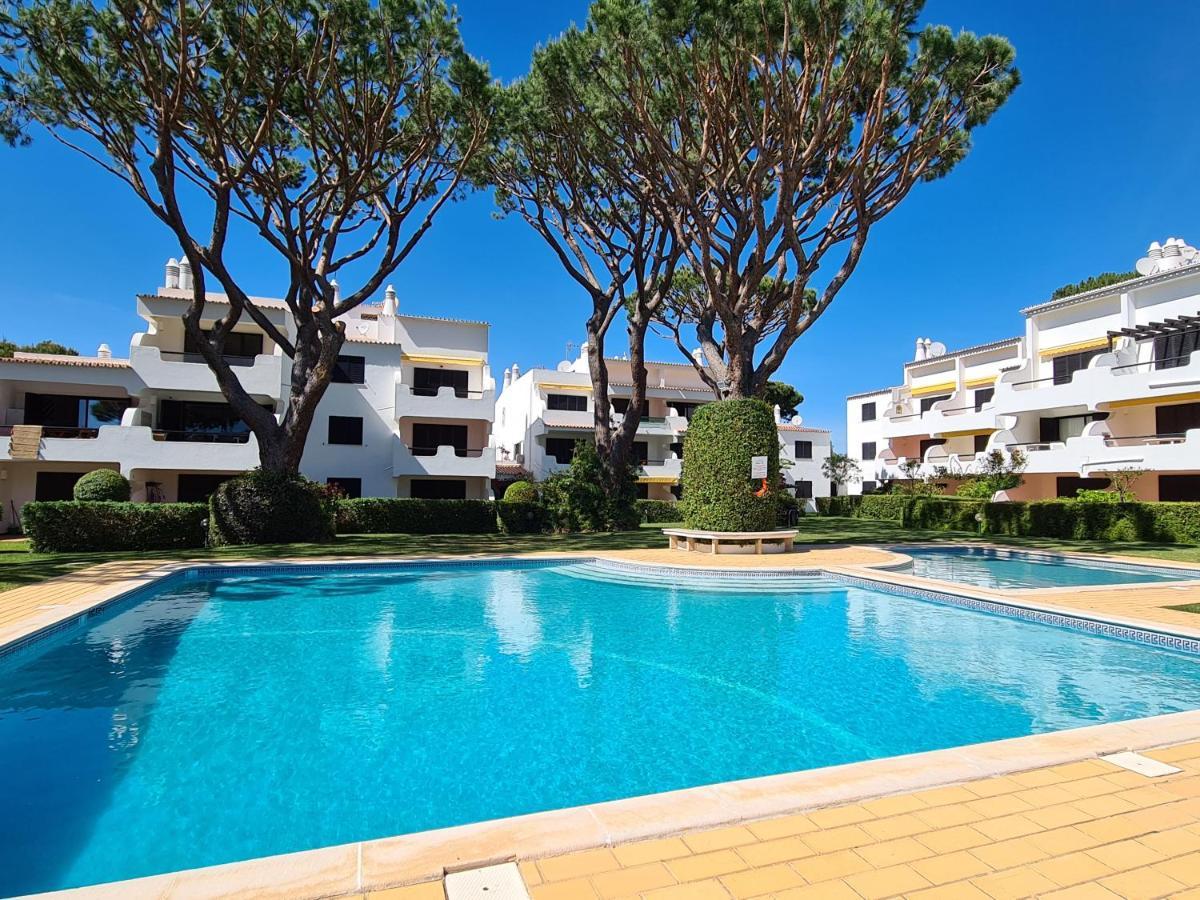Апартаменти Apartamento Solar Dos Pinheiros Куартейра Екстер'єр фото